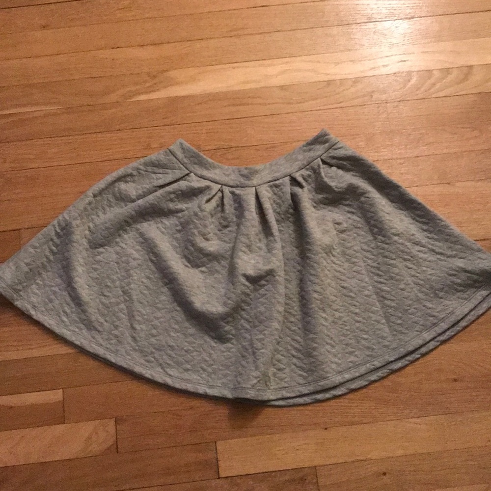 Grey quilted skirt